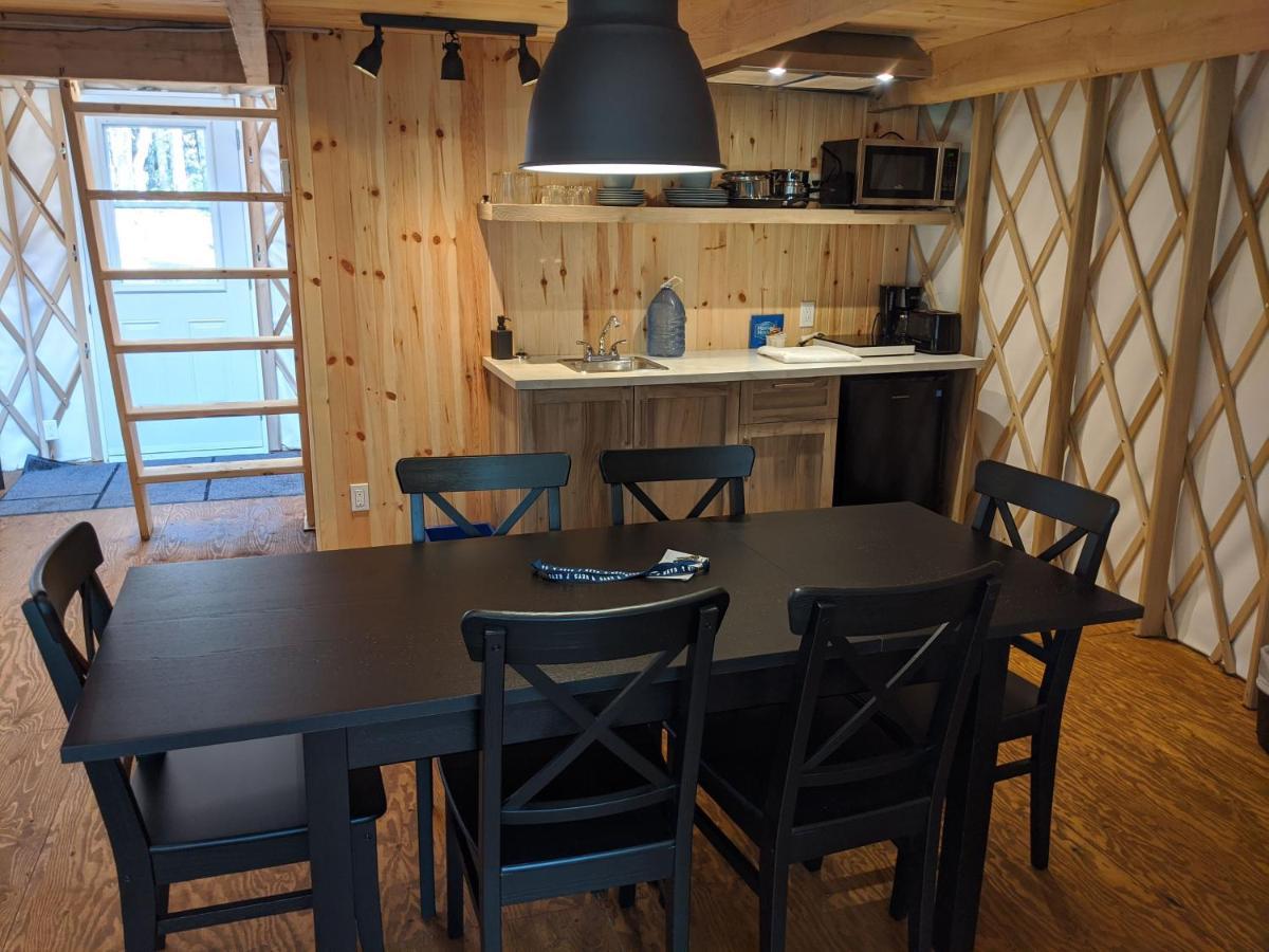 Imago Village Saint-David-de-Falardeau Exteriör bild