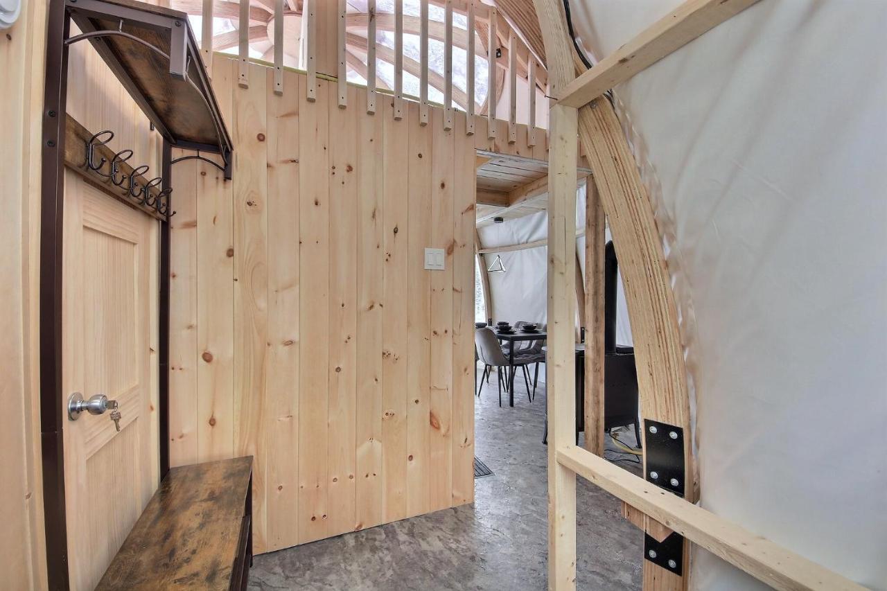 Imago Village Saint-David-de-Falardeau Exteriör bild
