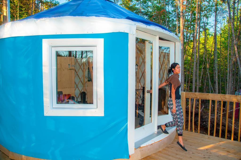 Imago Village Saint-David-de-Falardeau Exteriör bild