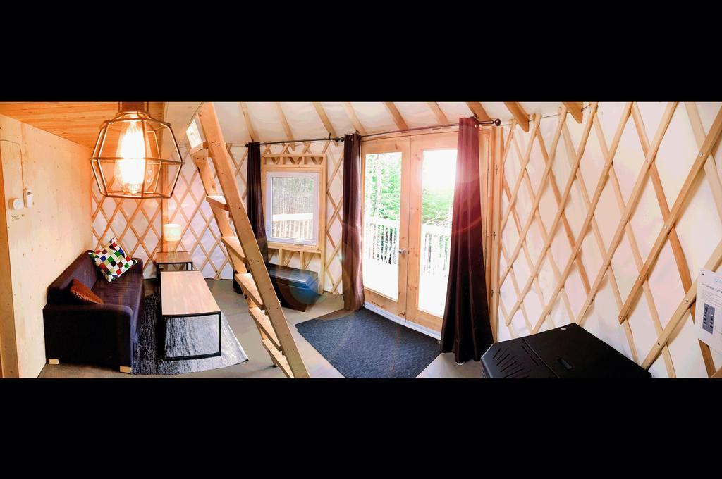 Imago Village Saint-David-de-Falardeau Exteriör bild